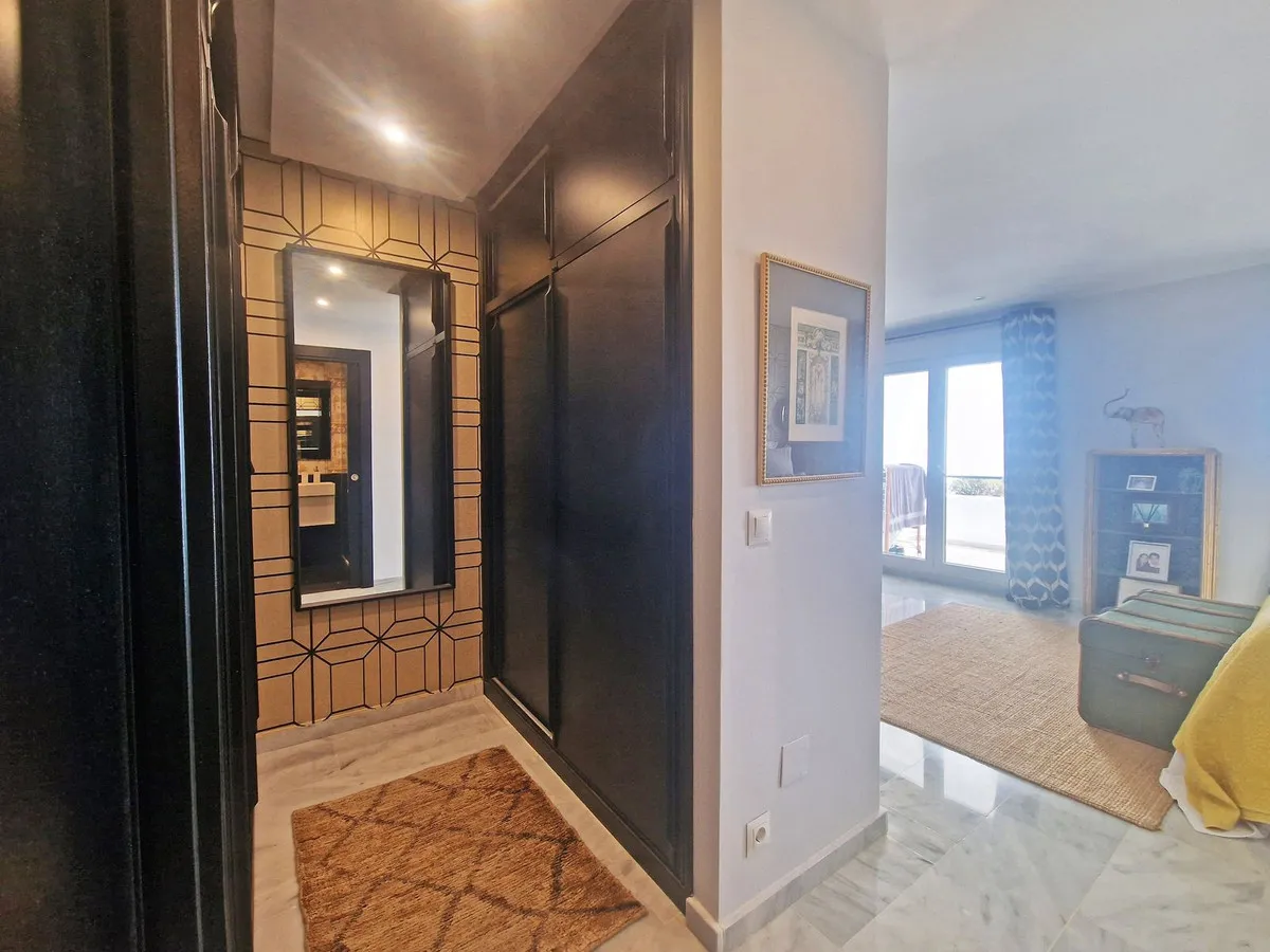 62ac5b6b-905d-4f5c-b17b-b282d22e3d04