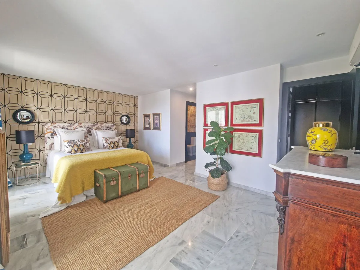 84f970db-a4e0-4dc8-8de9-91ebd4f23677