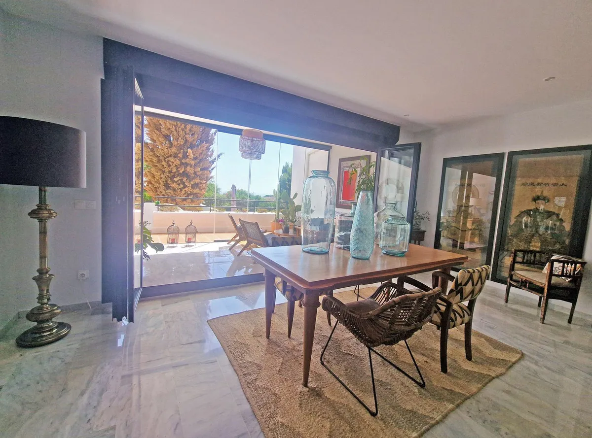 b3cf9228-8a13-4b9b-8df2-51fa6785f257