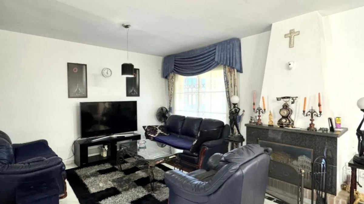 60558e20-2d9c-42d4-b643-4328b574918c