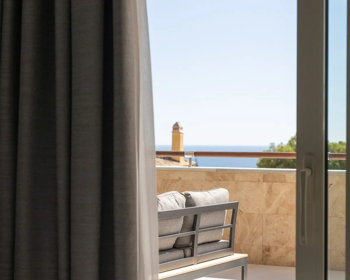 9216b474-1655-4d41-8bd1-0dbe0a110af8