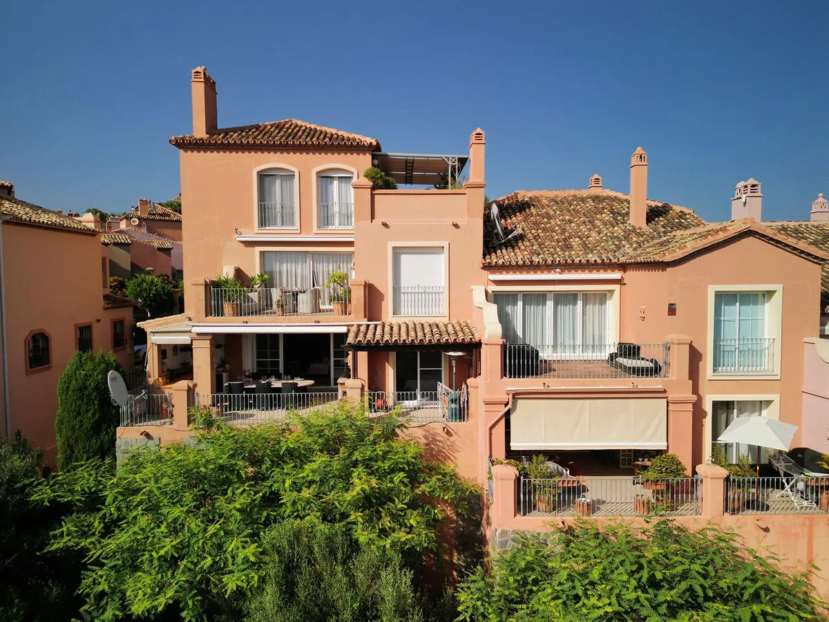 2f2f46f2-eb62-4b7d-9207-ff595c9b137a