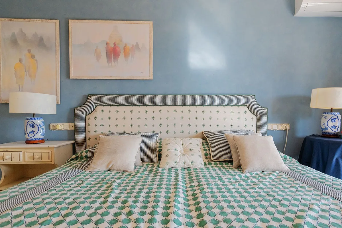 f778da15-7a7a-49db-b2fd-f48467f33d61