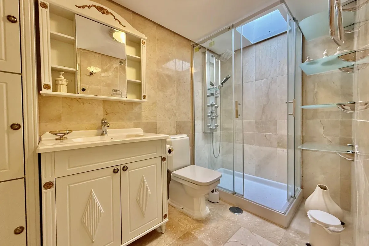 da972b41-42b2-4188-b142-a28cddf8c401