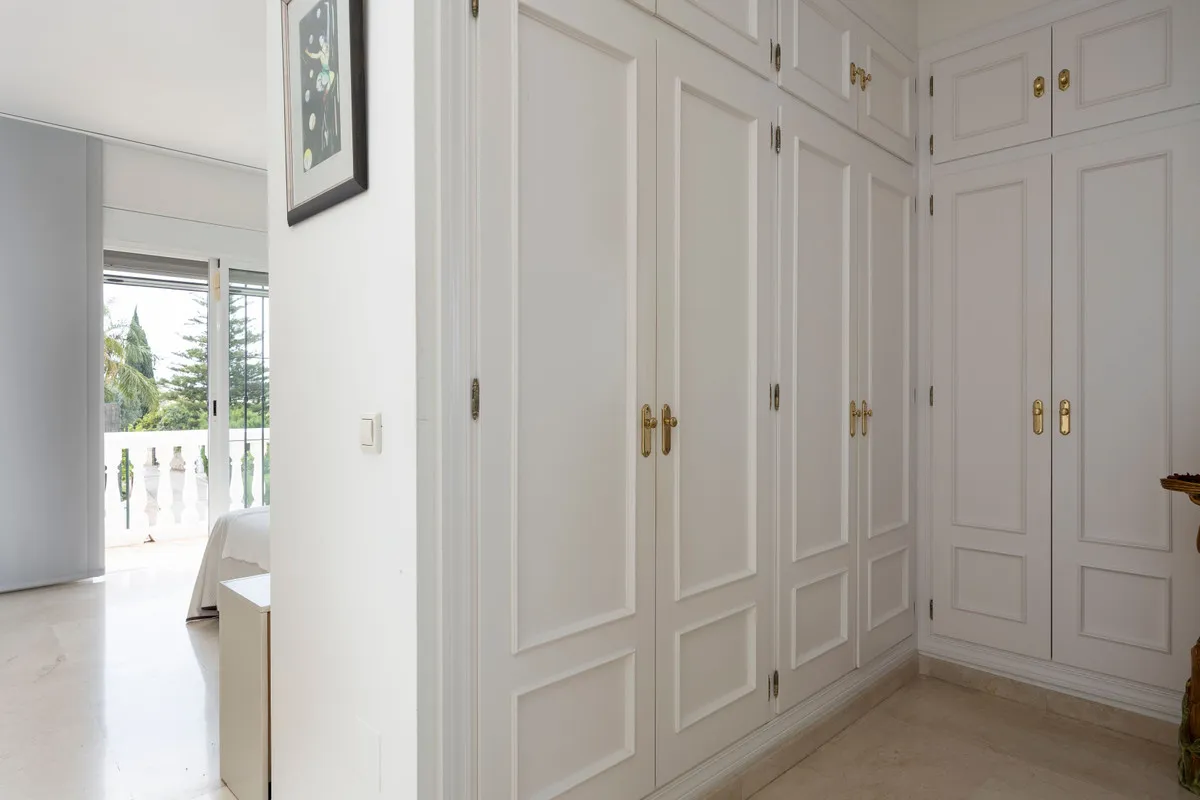 52cd344c-2400-44ea-8eaa-b3b5a6bdb59d