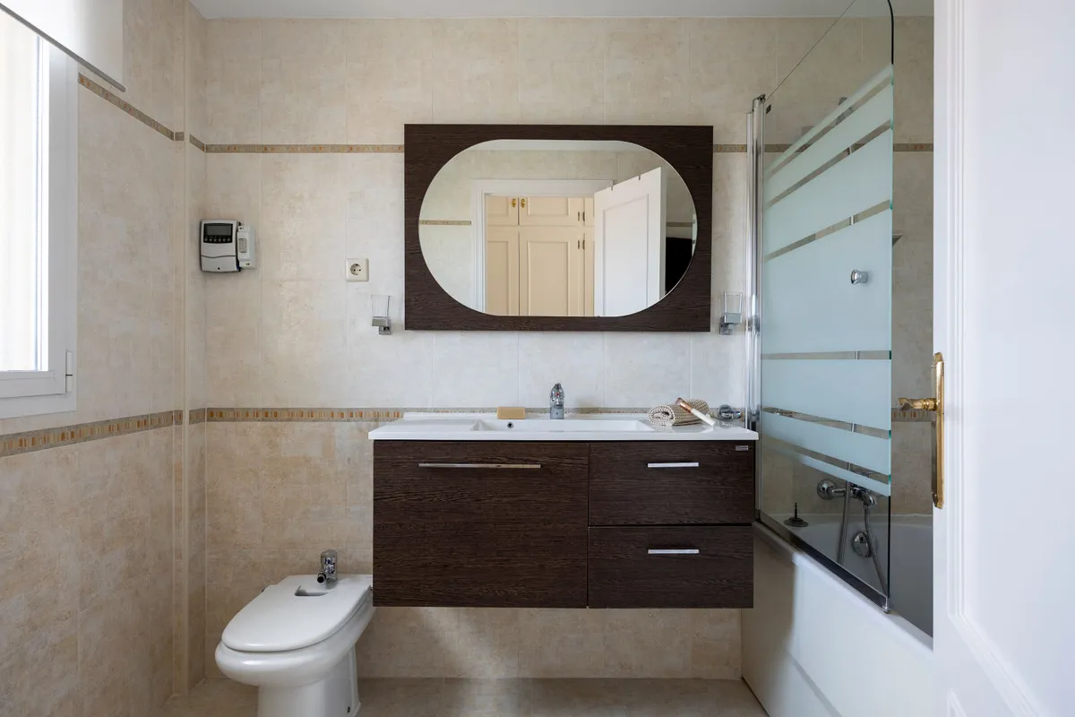 5f0128ae-712d-4236-82e0-7ba6ed917035