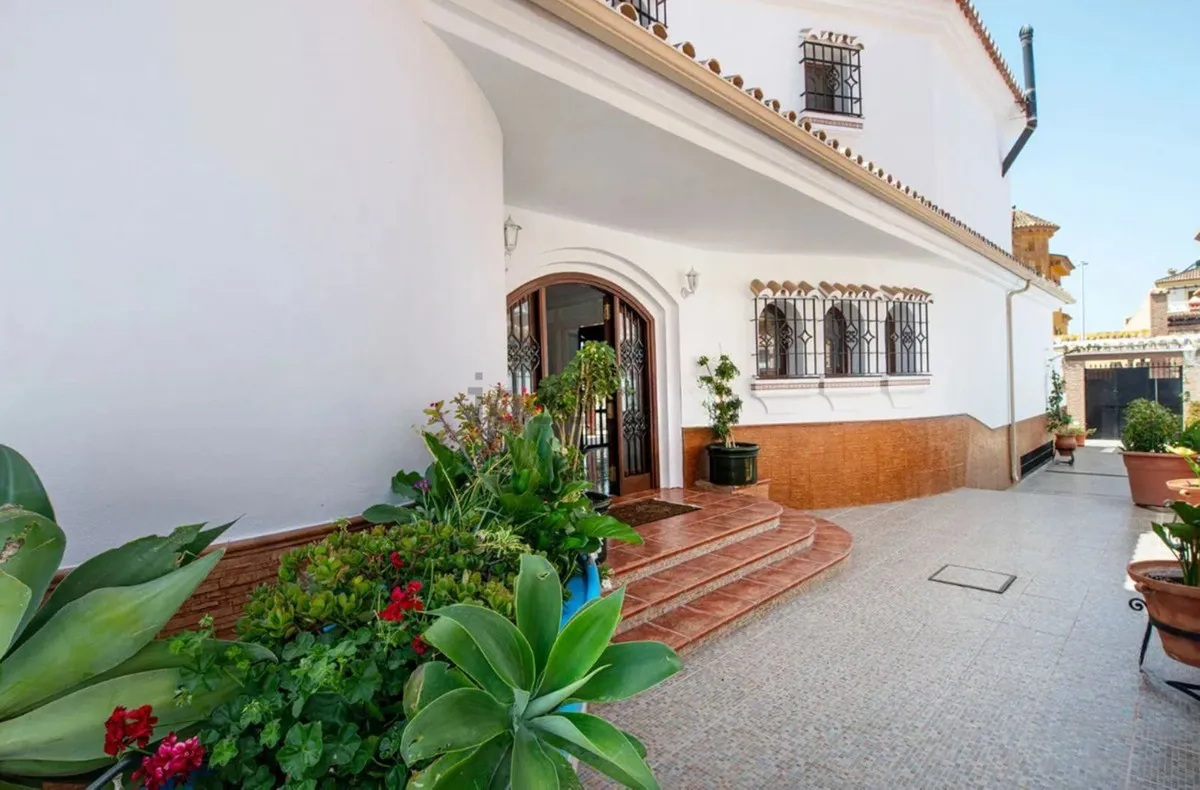 04c295af-8d48-492c-a98a-1cc37dfcbdf3