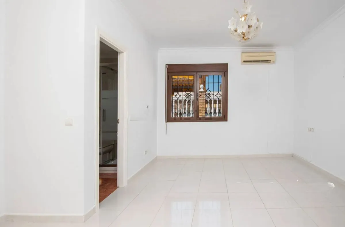 122c6a4f-2c33-44ec-8c47-5e97cd668c5b