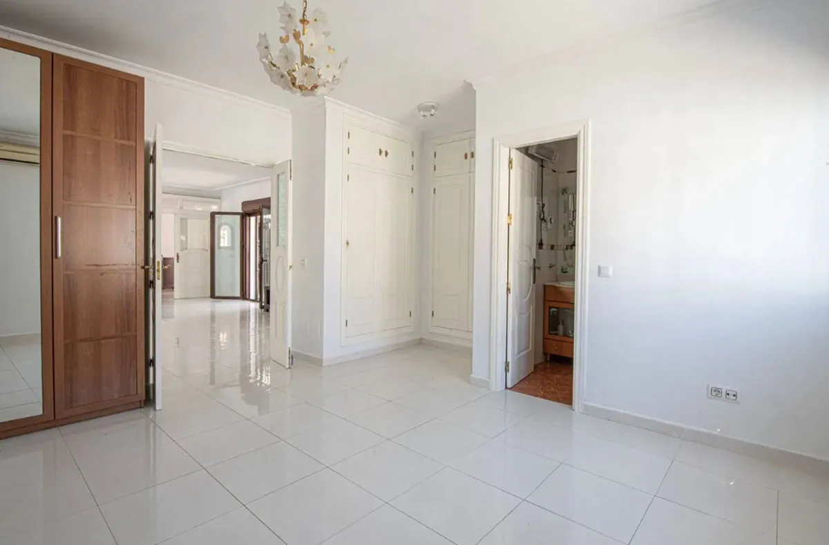 36fe39aa-4db5-40f1-a614-48a011c0fe9b