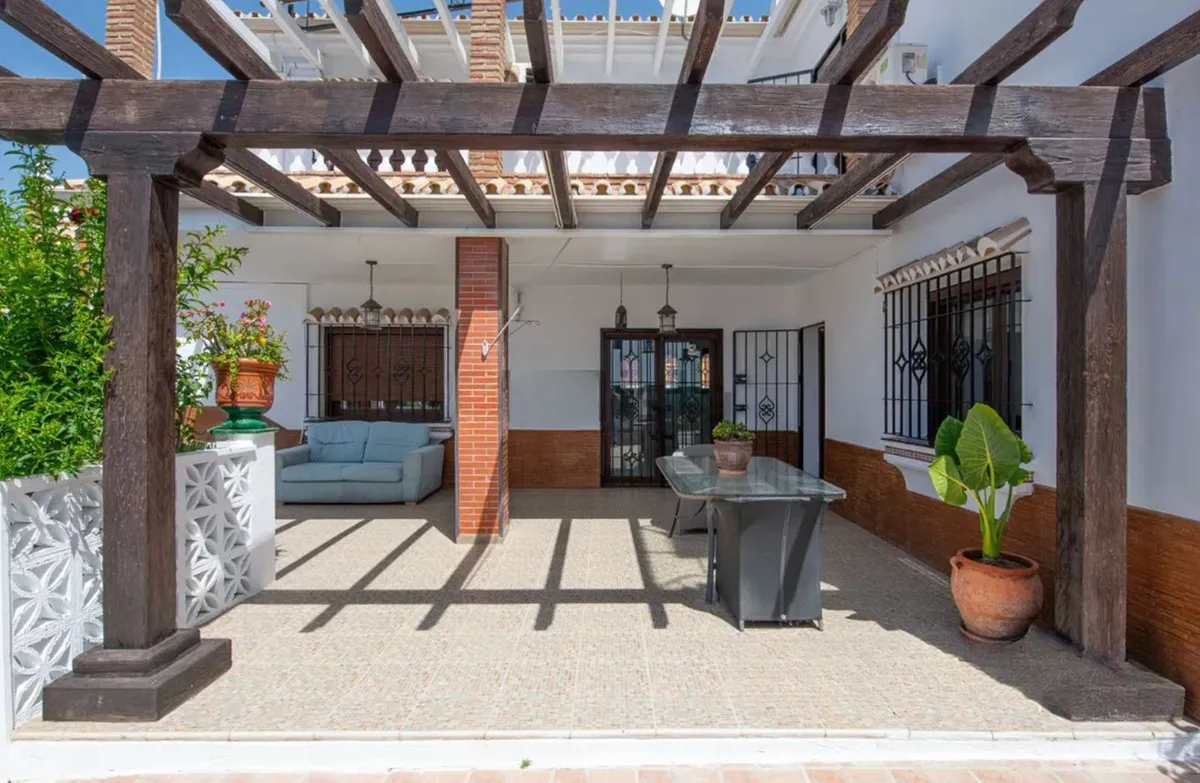 6de7760c-0144-46fa-8dba-94c1b3808caf