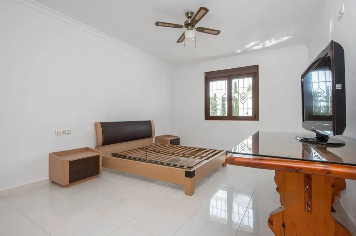 c795d50c-3f30-496e-8304-bc41b1f335ad