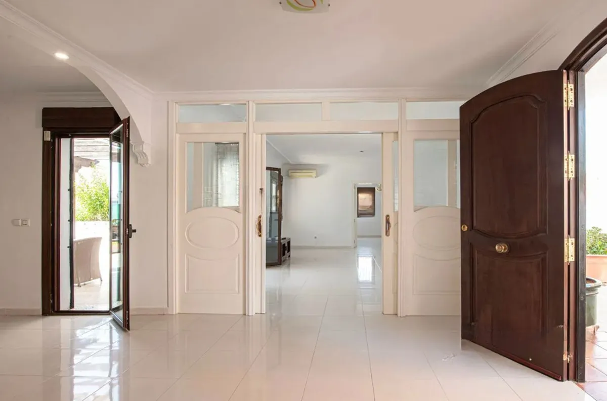 fbcd3709-4590-48f1-9647-4e6e33b56880