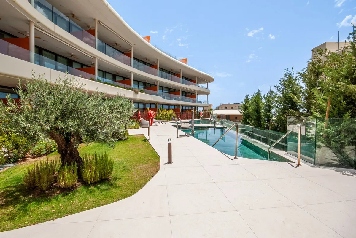 8eba4cd9-ae95-4ee2-aa45-7945ef6e2638