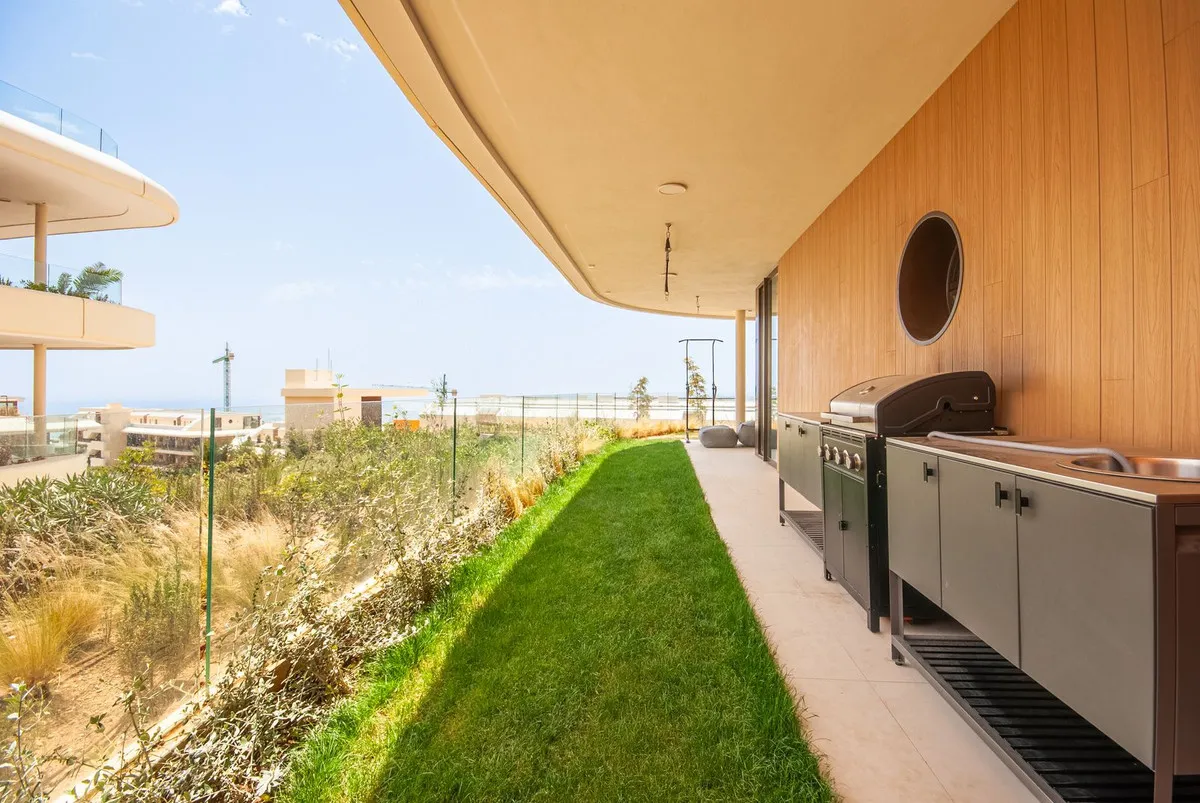 c0a4c659-55ed-43e5-ba4b-6086a2e58518