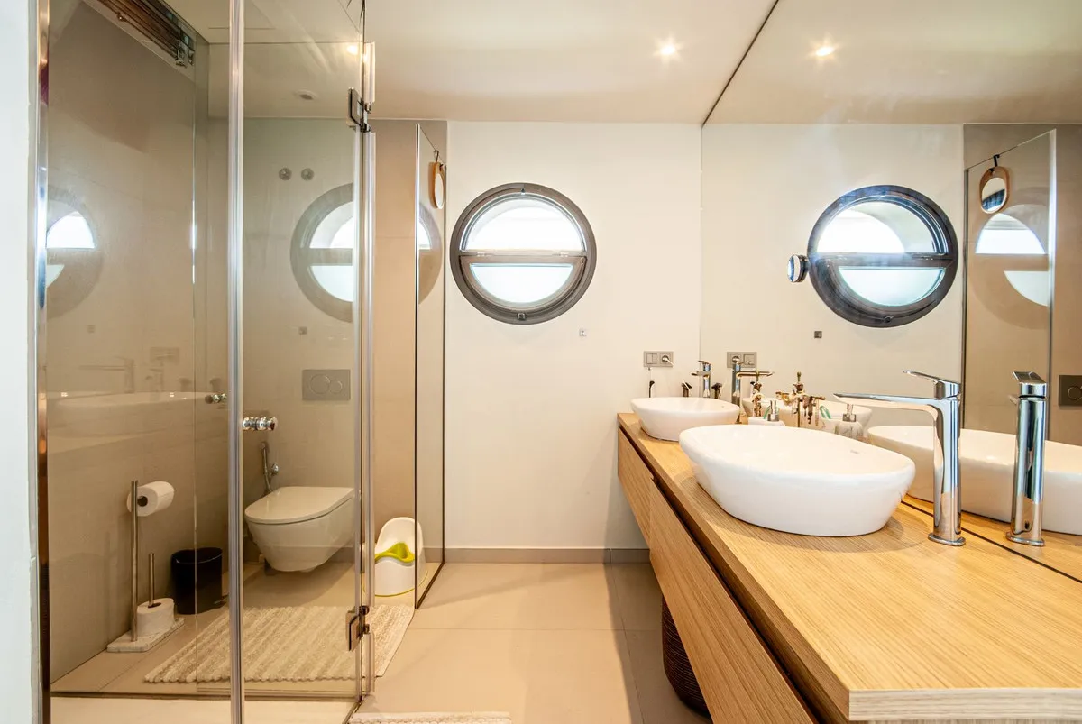 c7954fb3-02bb-4dbc-8d09-bf6c19ff88c4