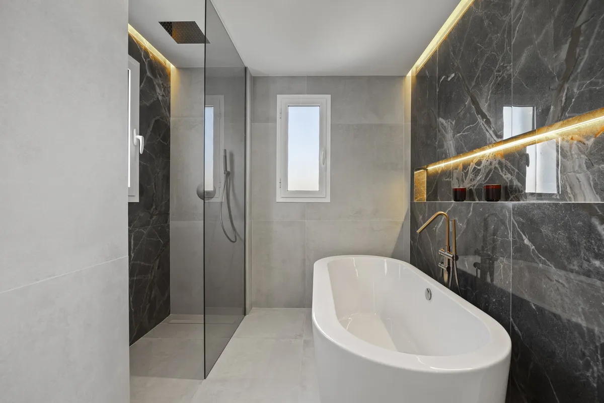 9b781fc1-bd6e-4307-b7d5-80ecccb4f575