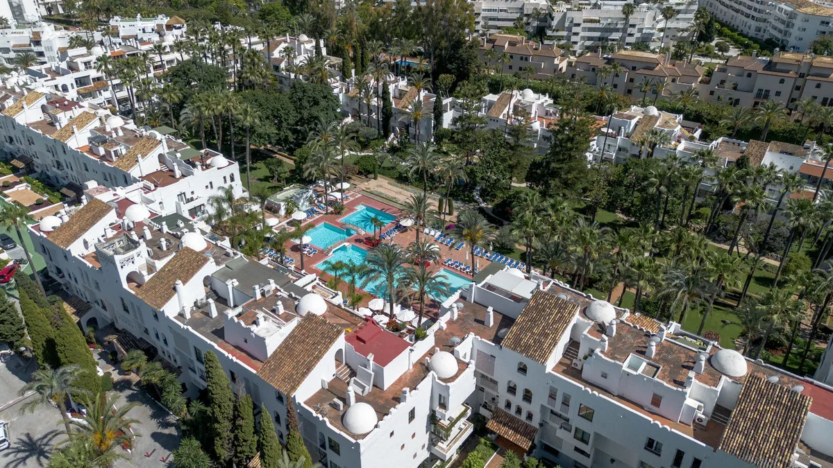 62251352-3524-4558-9eca-fac166e9bda8