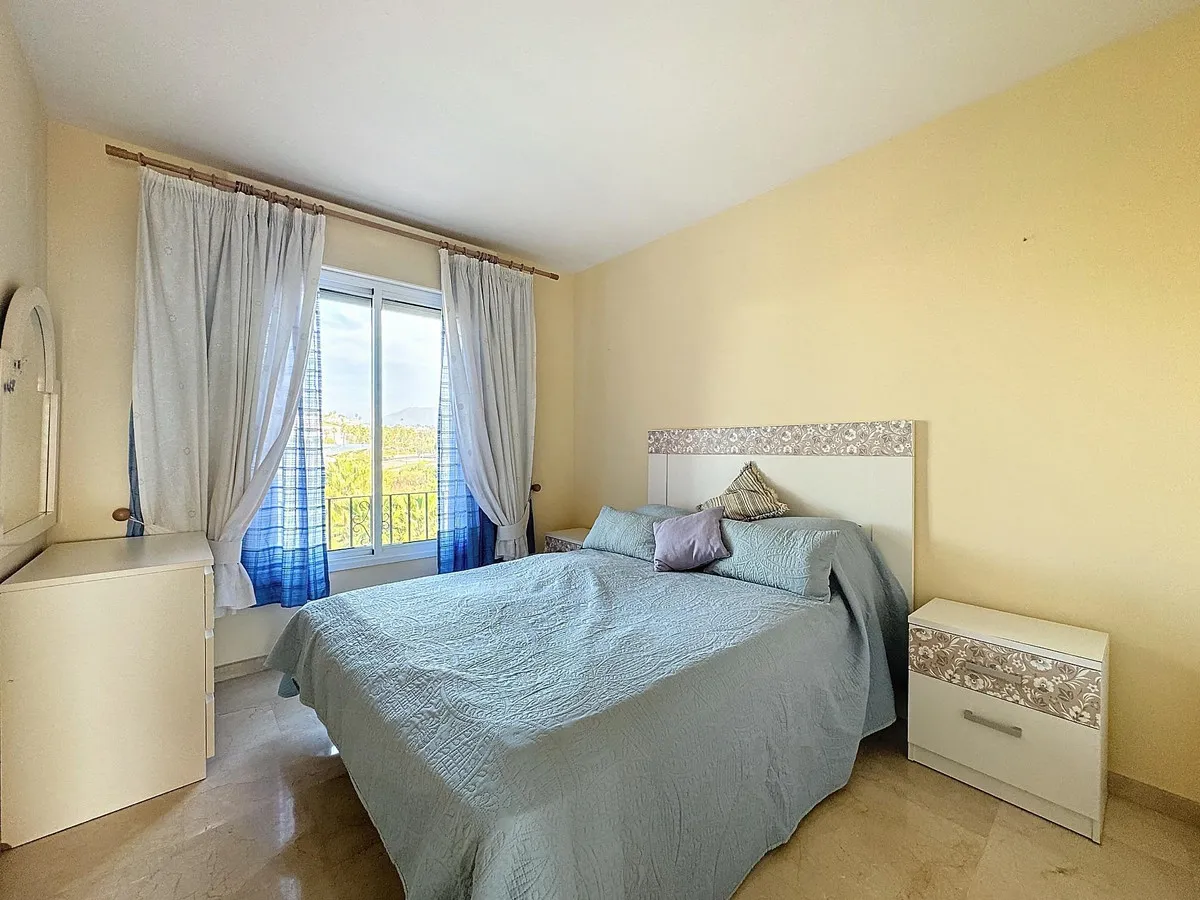 4c3956dd-0244-46bc-830b-67031483bba5