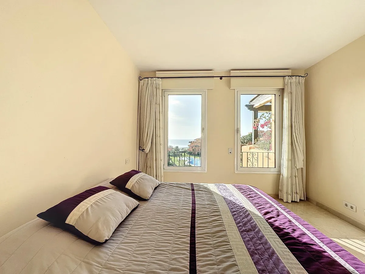 fffc7f1d-1f07-47ab-b5f1-34e61bfe65f7