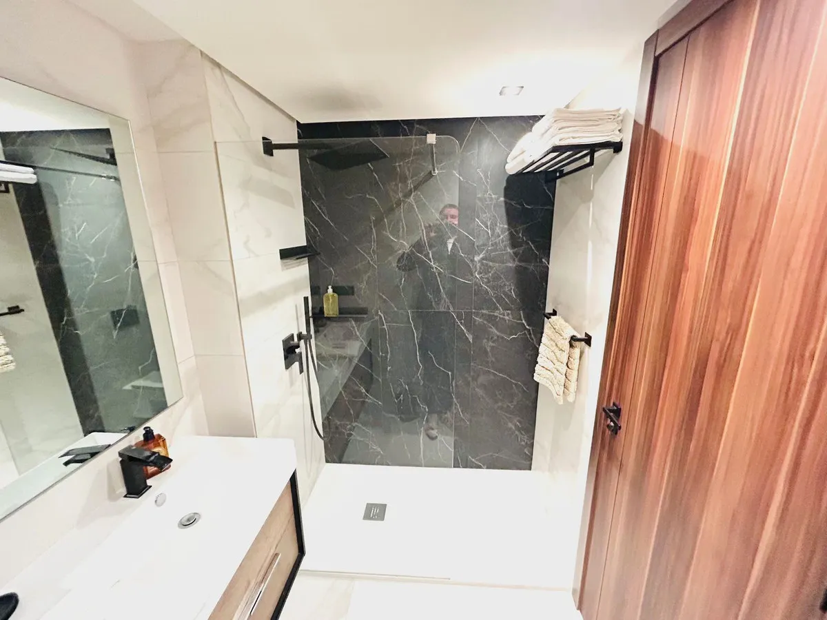 14d5ddec-ffe3-401b-a995-5c6a67dc9b80