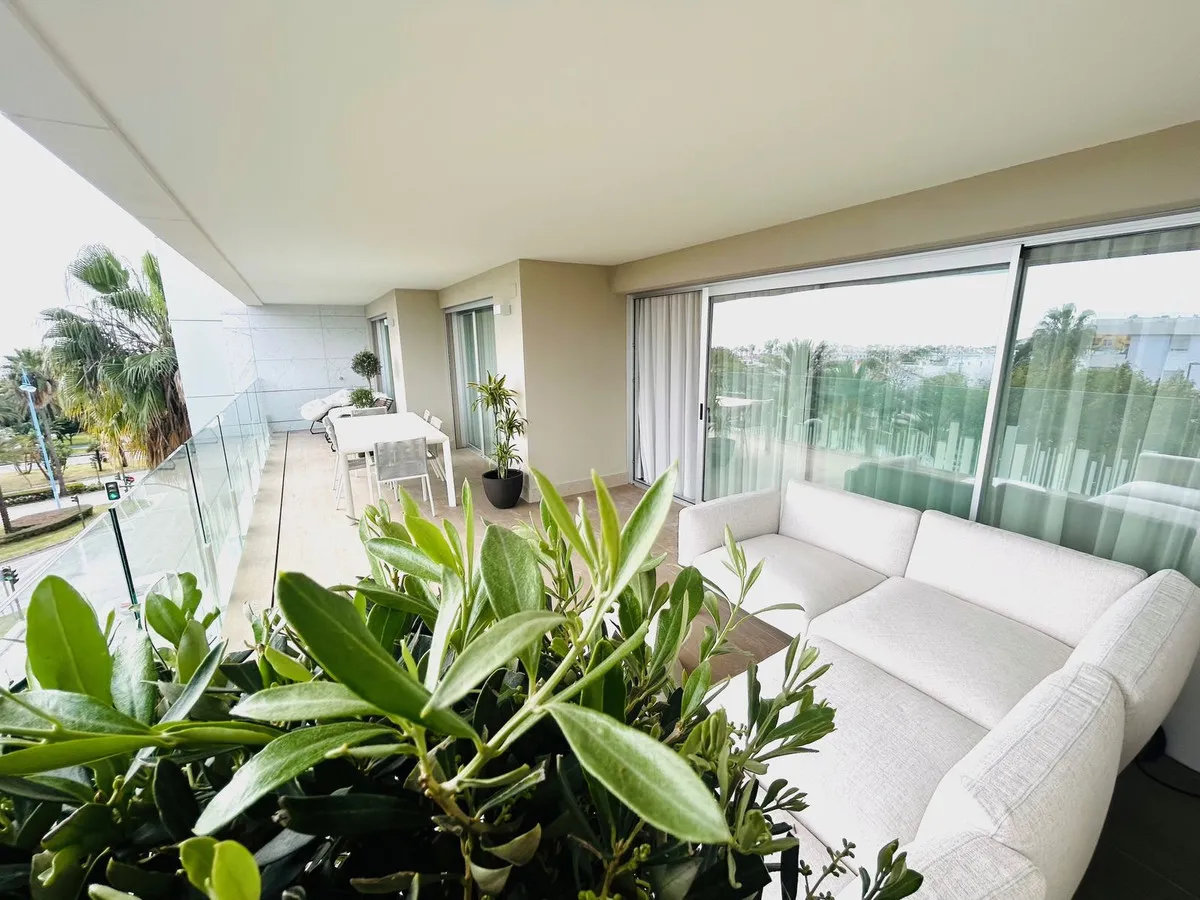 e4b0c164-59fa-4048-98bb-b769d9c0bf37