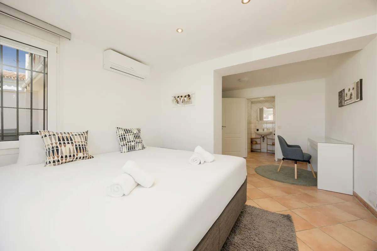 110a5304-363a-4d16-9d42-9f220727af1c