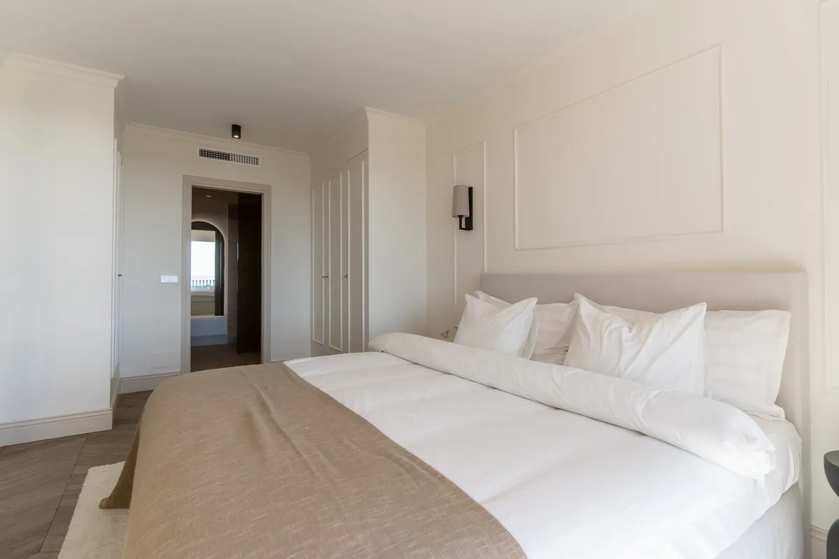 c55cfcf1-801f-4264-b839-9148b25e375a