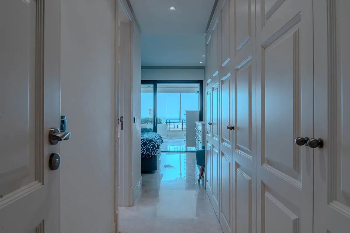 15b3c8d6-0e1a-447a-affb-168b765502fa