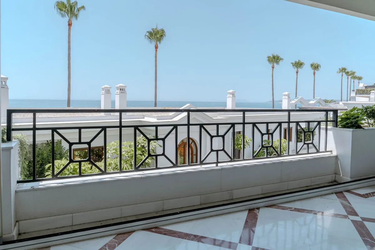 1a00d60c-5a97-4ae9-8033-f25bc7b7983b