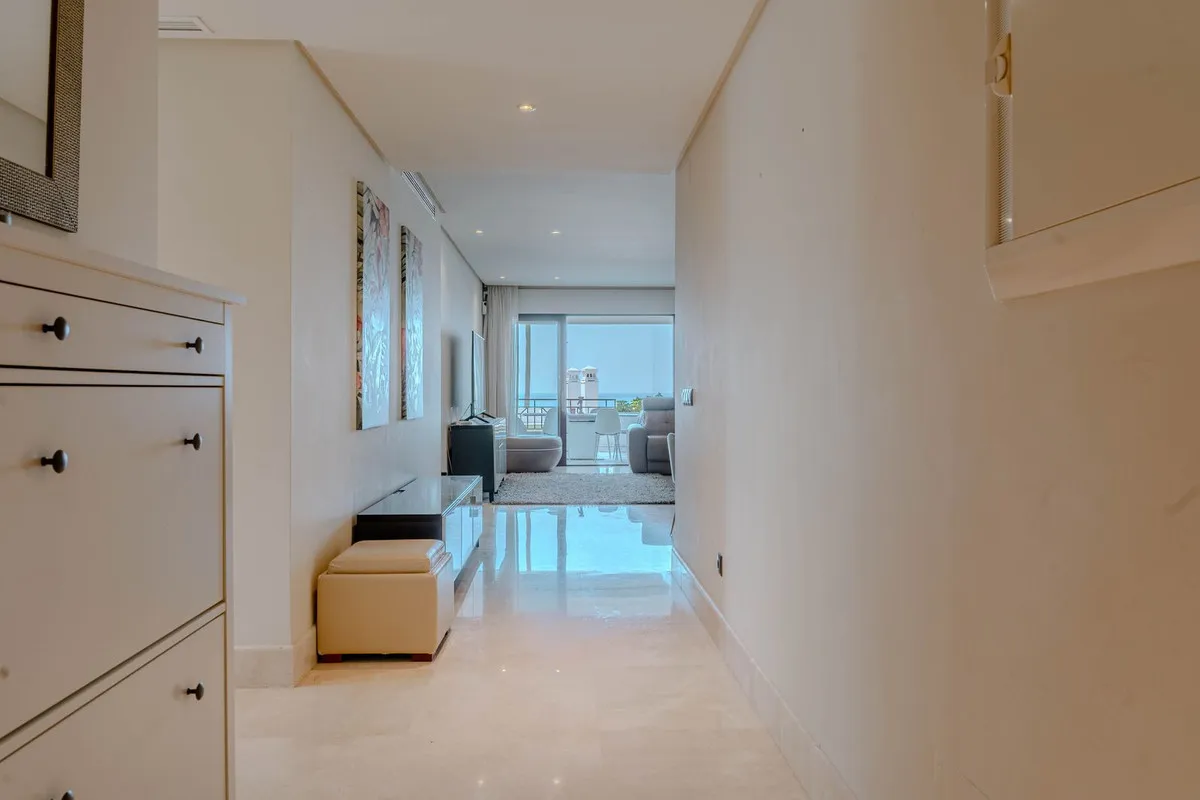 7c671d18-a354-48d3-8dfb-644410d4ba98