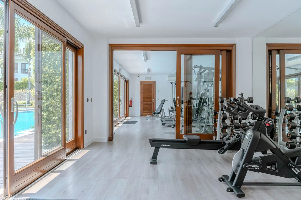 85ade323-470e-4015-b868-1a043fcd896f