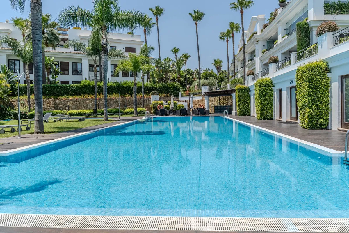 8d742c3d-6a9f-4c36-9d77-11d24e908a2d