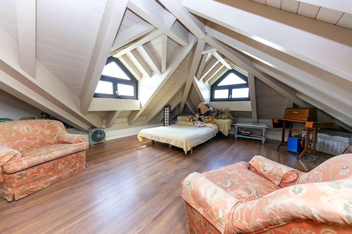 234bf006-da01-401c-aec3-e582423c03b2