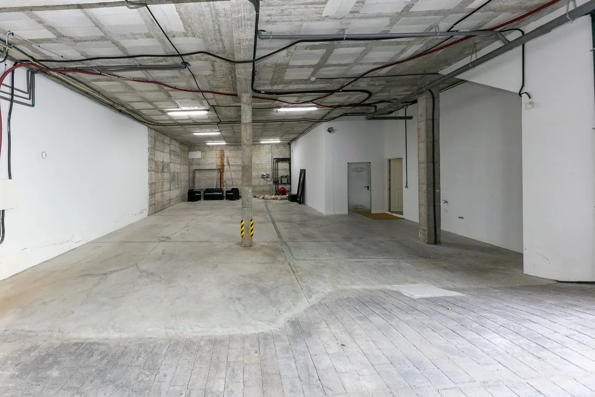 745a9565-4a02-4f91-b443-7e0a42830c1f