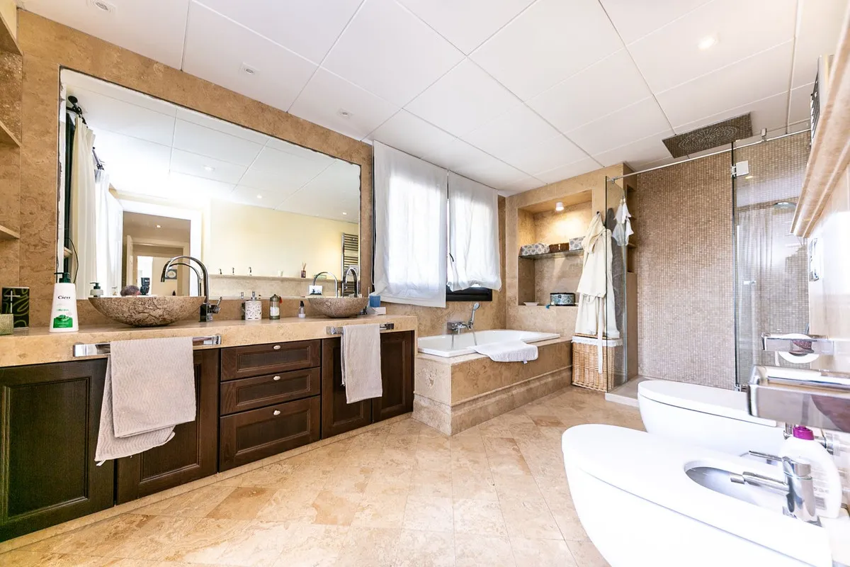 b85a85c3-a940-4298-91ae-a767e5687dc5