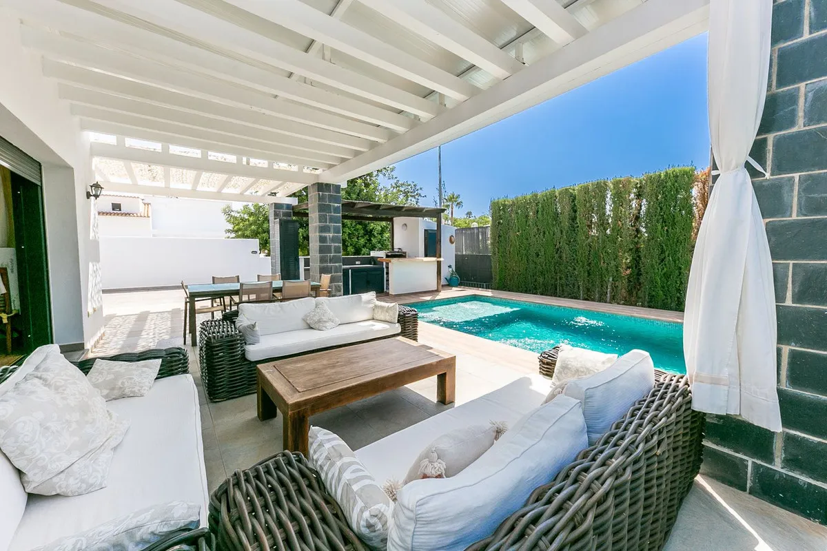 c985e780-b509-4c7f-a015-bcaa14fd67a2