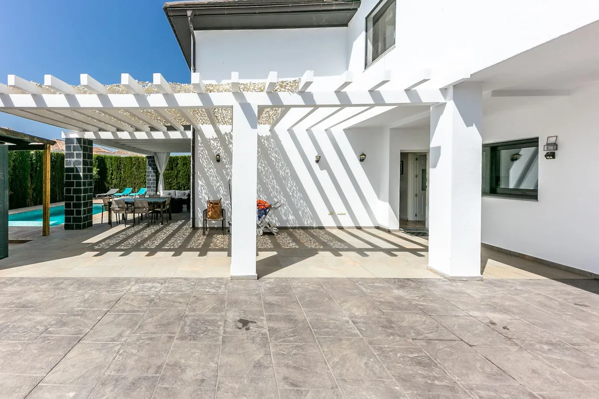 caa3c4c2-40af-4f5f-bd9b-9fb21dec193f