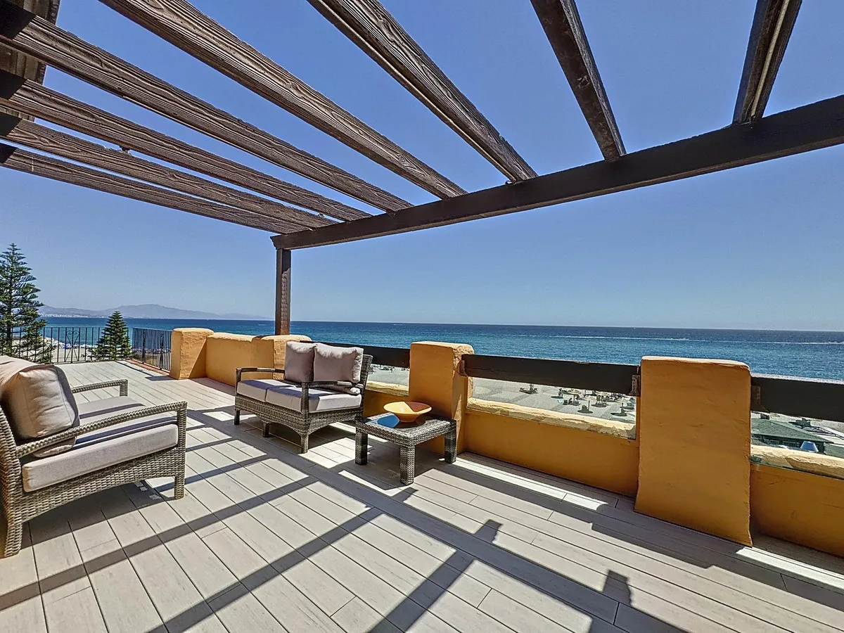 3f13c4e1-64c1-48b4-b02f-43ad3ea271e8