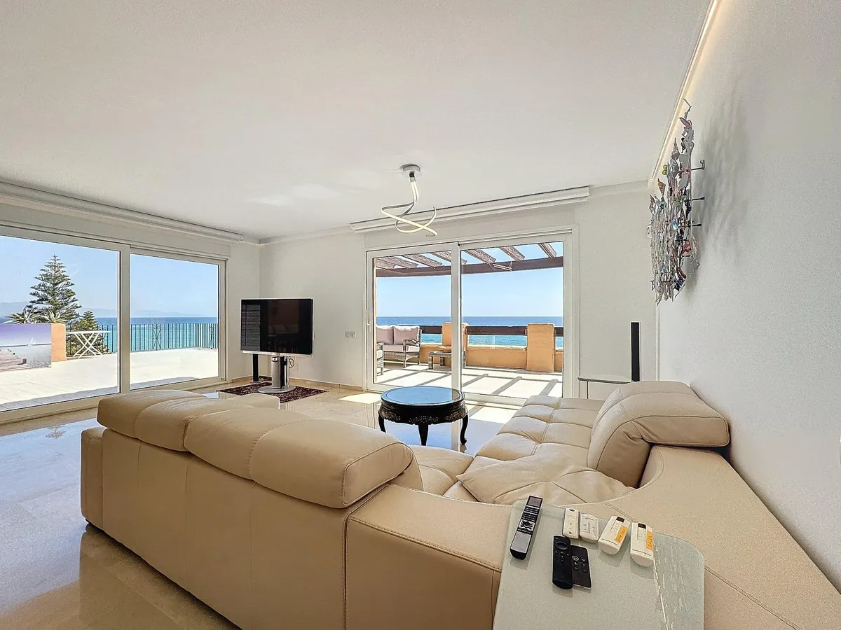 963ecd5e-e17c-46d3-aa37-75fe09852a91