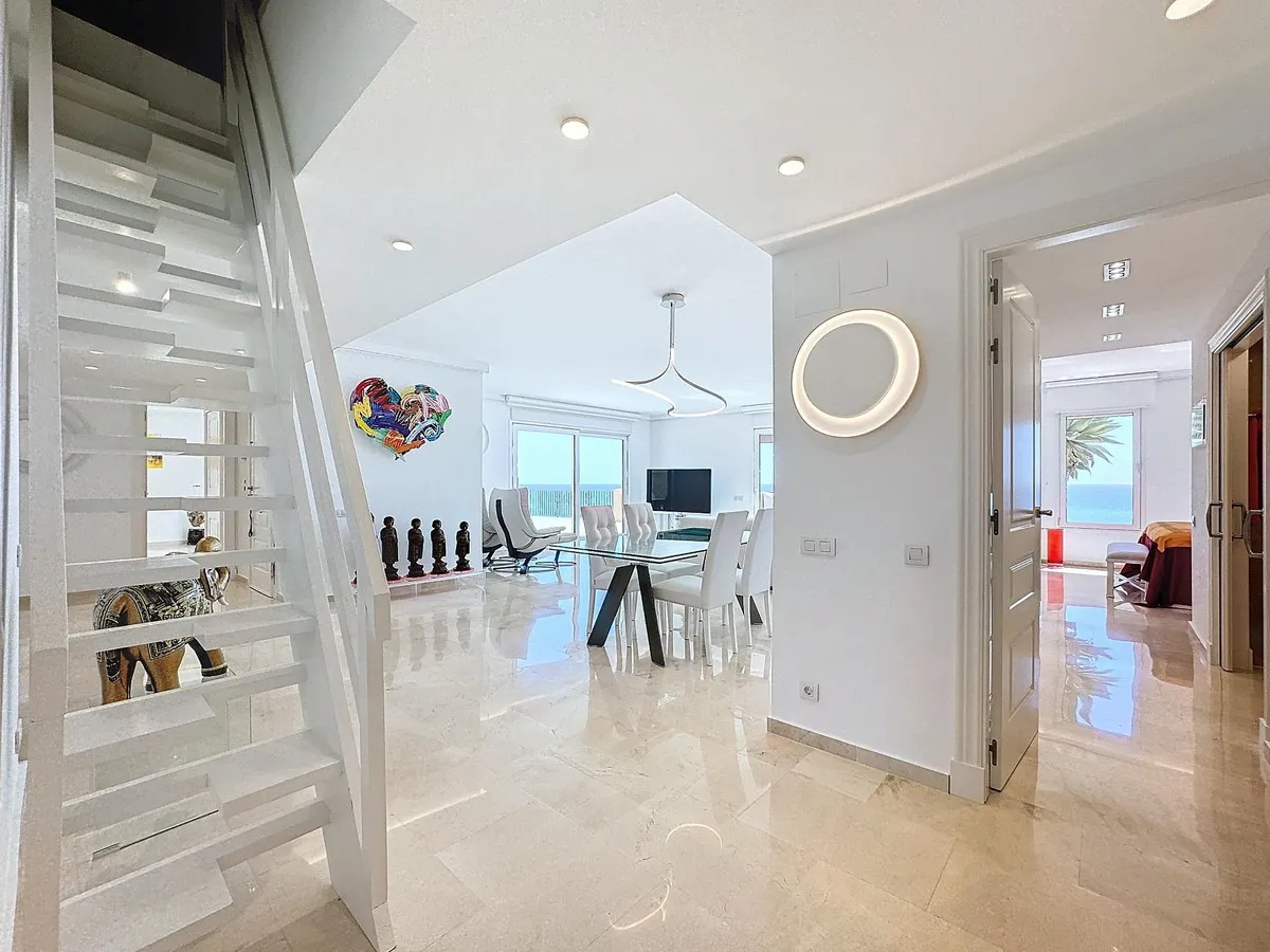 c8bc2646-0703-41c9-a261-f589a534cf2a