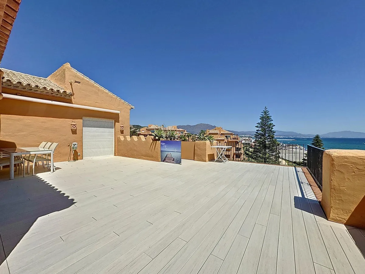 f198b7fc-32f7-400c-9ba6-49526de52c6d