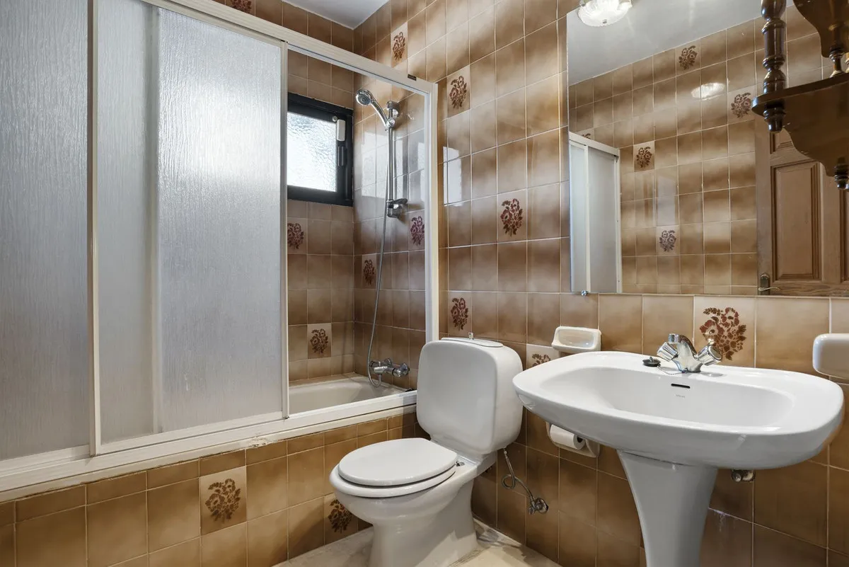 0fde06a7-225c-47fb-b74d-a1015ae3d0b1