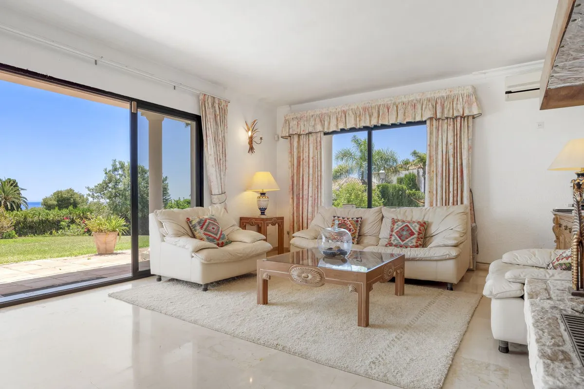 14b4e75e-8925-4597-893e-837530cbfebf