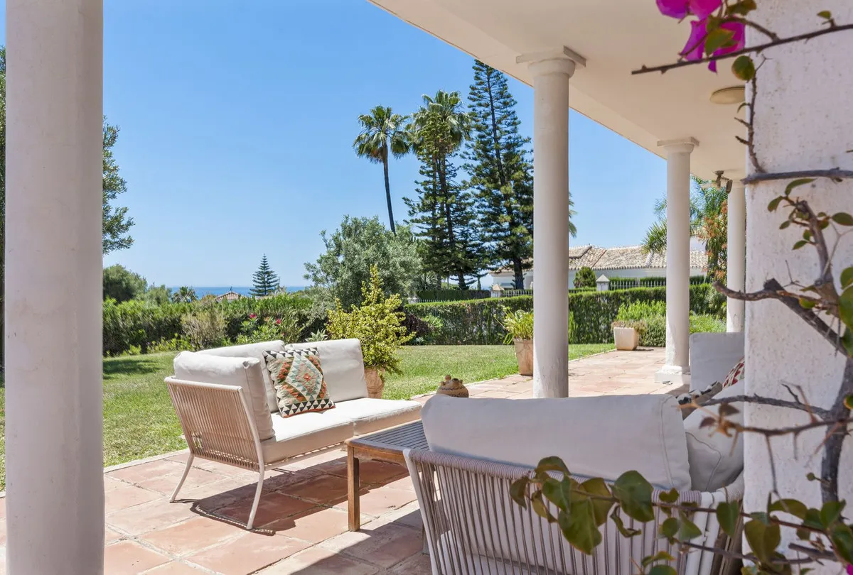 2d5c8b93-5936-4356-a359-0b5c00639020