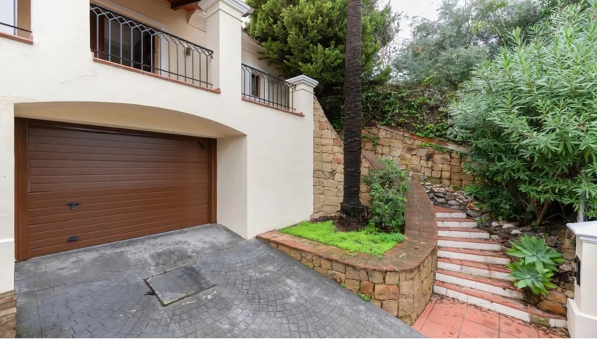 09538686-0cb1-4c0e-bcd6-6f6f428f4855