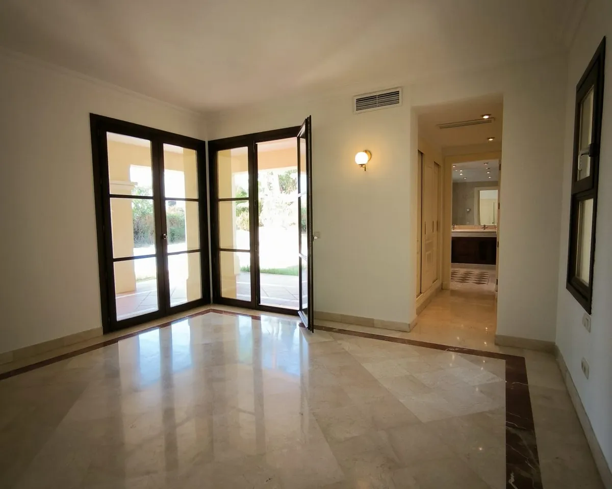 30978cc0-c322-43ee-a218-cdcae025de2c