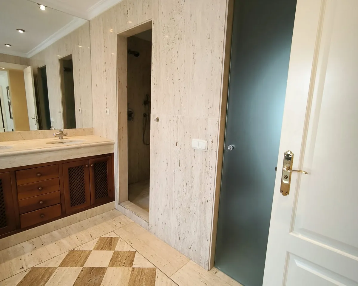 44adb9d1-5b3a-40b8-8dac-0fd6fb098214