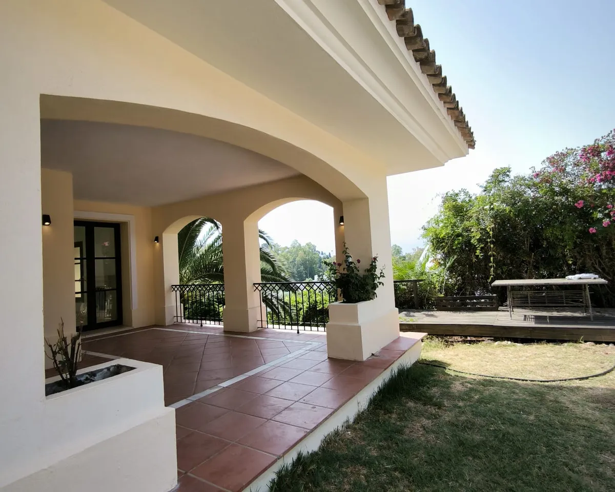 c63cf287-cc03-4ed5-ba63-9ff0c85b5bbe