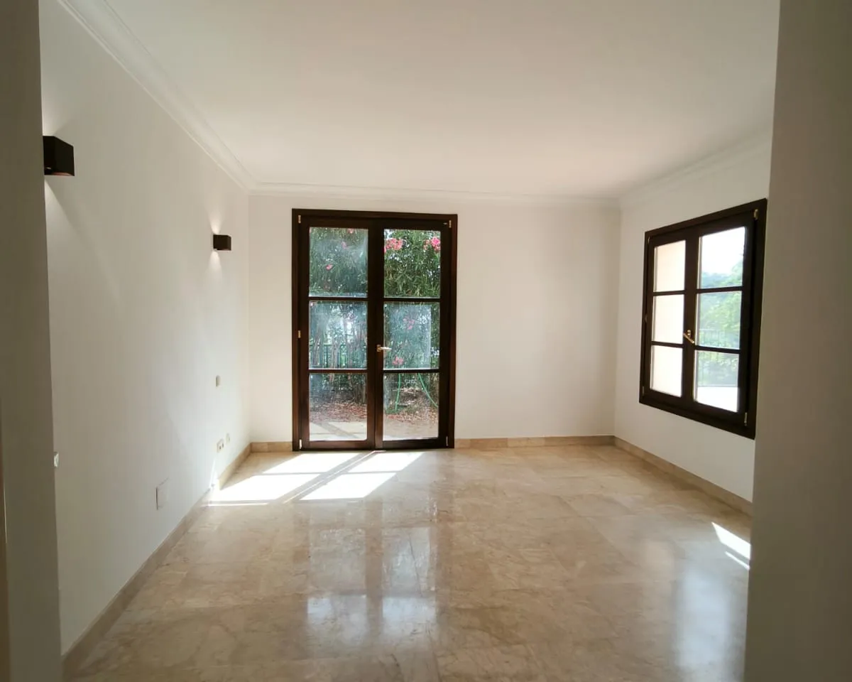 f5e00f35-1153-4dc4-84a0-78a5e3ea92d1