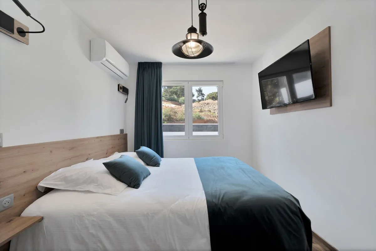 81d3d16b-ec85-45f9-84ec-f0432c69b172